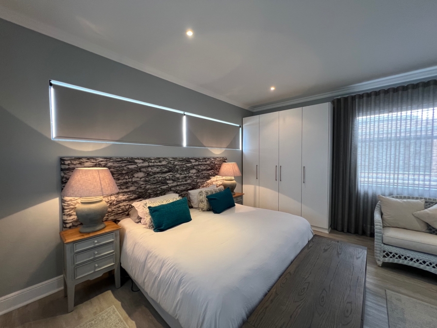 4 Bedroom Property for Sale in Oubaai Western Cape